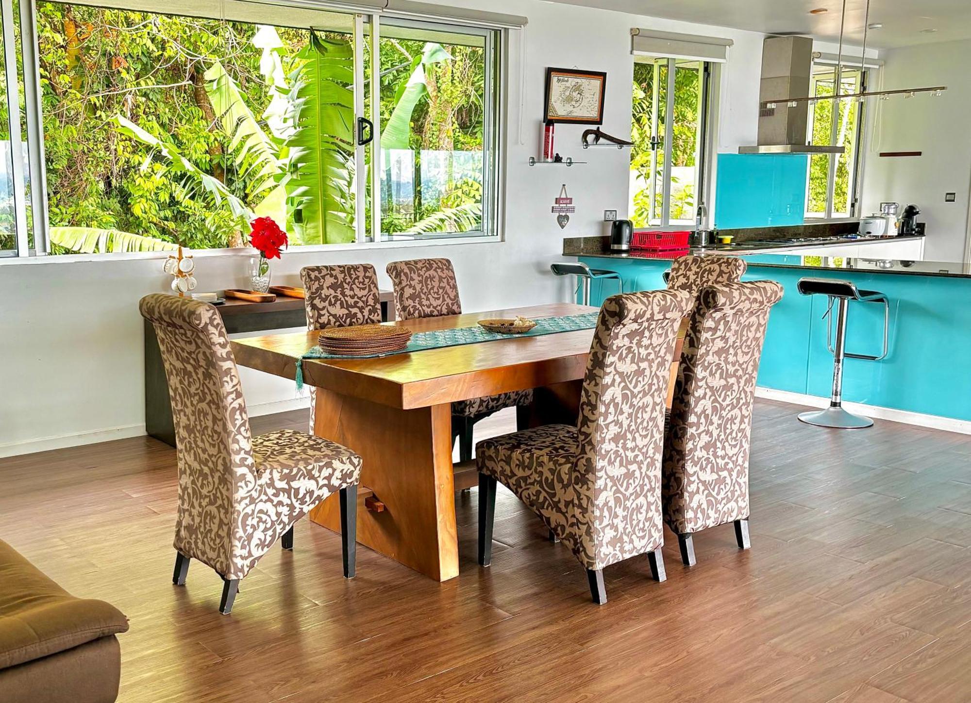 Aroha Seaview Villa - Private Pool - Pantai Cenang  Exterior foto