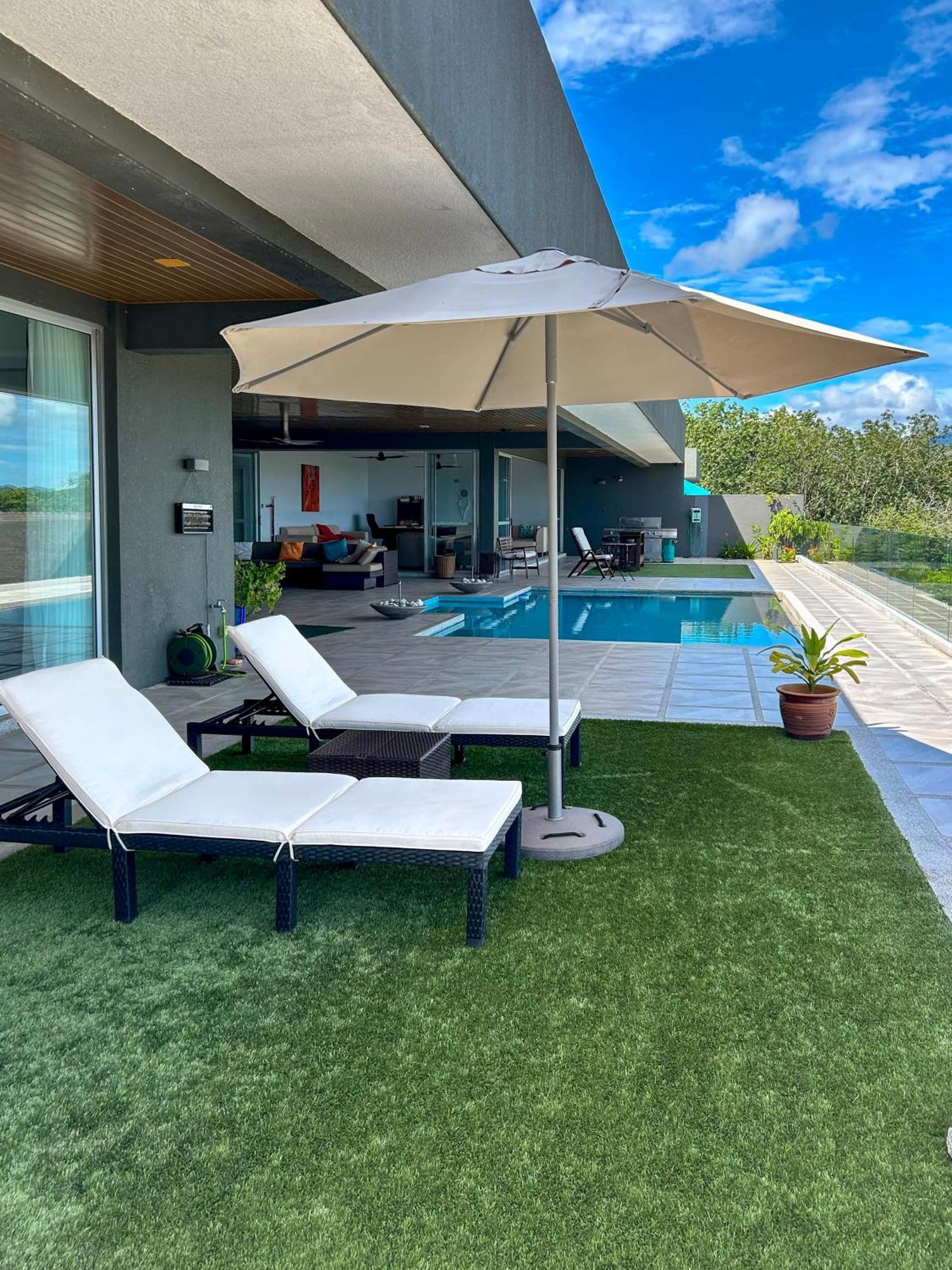 Aroha Seaview Villa - Private Pool - Pantai Cenang  Exterior foto